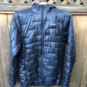 Men’s Patagonia micro puff hoody - size small (S)